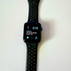 Apple Watch (Series 3) - BLACK - 42